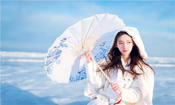 白玉试管代怀生子多少钱一个？助孕之路的费用分析与方案选择